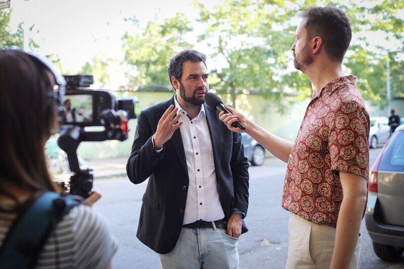 Ezért lépett vissza Jámbor András: Magyar Péter támogatója lett, rajta keresztül is érkezhetnek a guruló dollárok a Tisza Párthoz