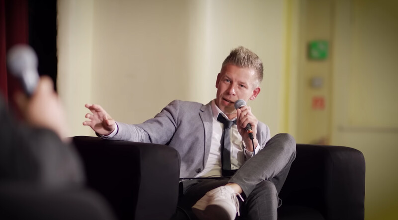 Itt a videó: Magyar Péter beismerte az átverést, el akarják titkolni az adóemelési terveiket a választás előtt, mert ha elmondják, nem tudnak nyerni