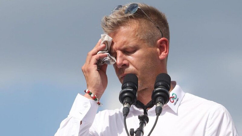 Tisza-csomag: lelepleződött Magyar Péter átverése, baloldali politikusok, tanácsadók veszik körül