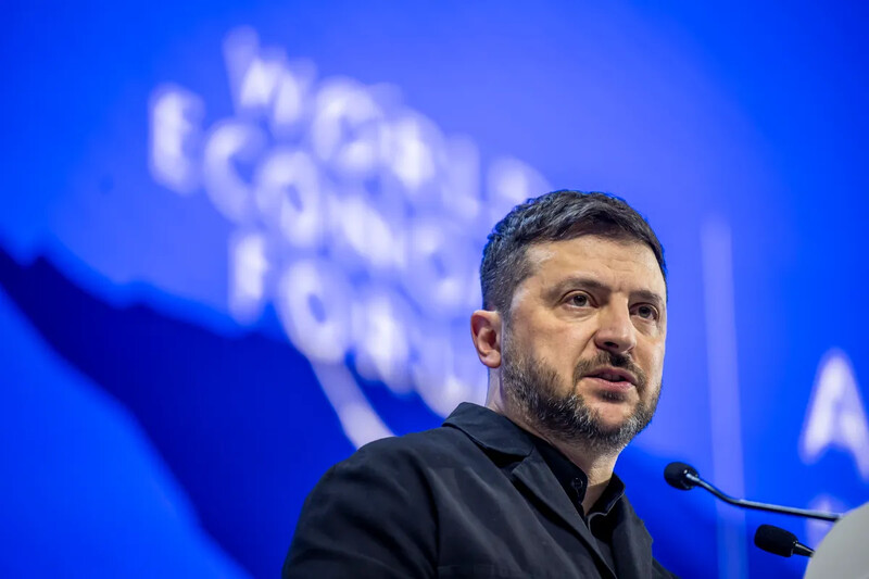 Minden határt túllépett Zelenszkij: arról beszélt, hogy ukrán katonákkal akarja megöletni Orbán Viktort- videó