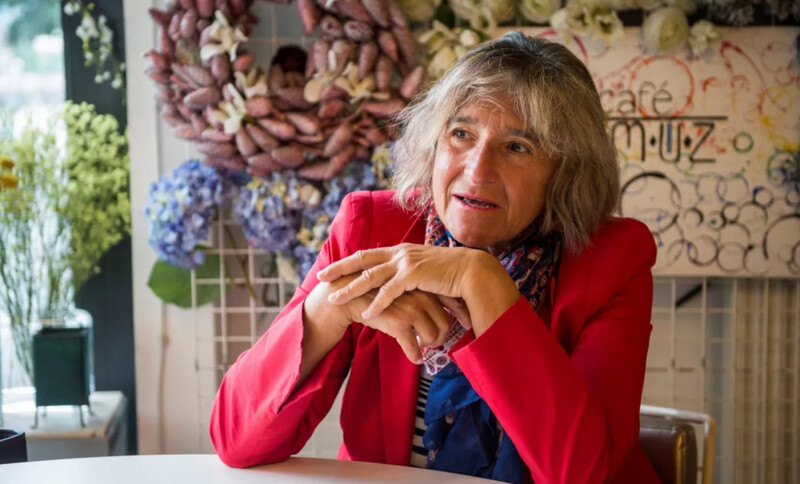 A rezsicsökkentés nem jó, az adókat emelni kell - erről beszélt Király Júlia, akinek lakásán kidolgozták a Tisza megszorító csomagját - videó