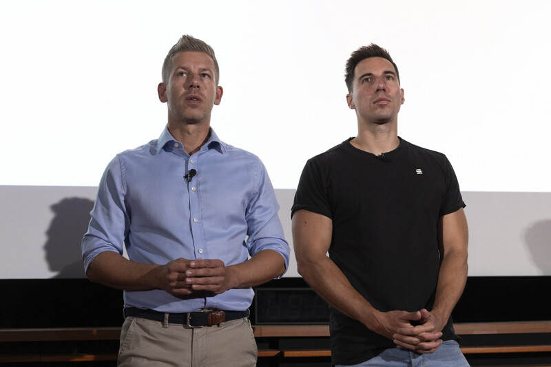 Ukránokat toboroznak Magyar Péterék a Facebookon a gödi gyár lejáratásához, itt a bizonyiték!